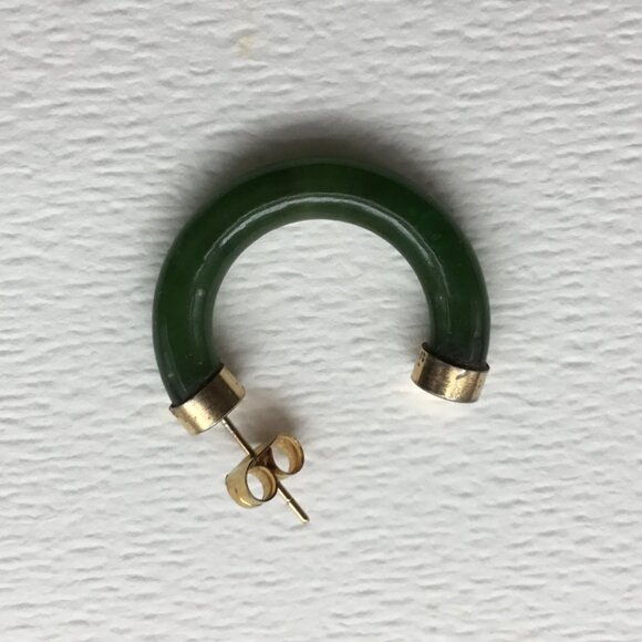 C Hoop Jade? Green Hard Stone Pierced Earrings - Picture 9 of 10